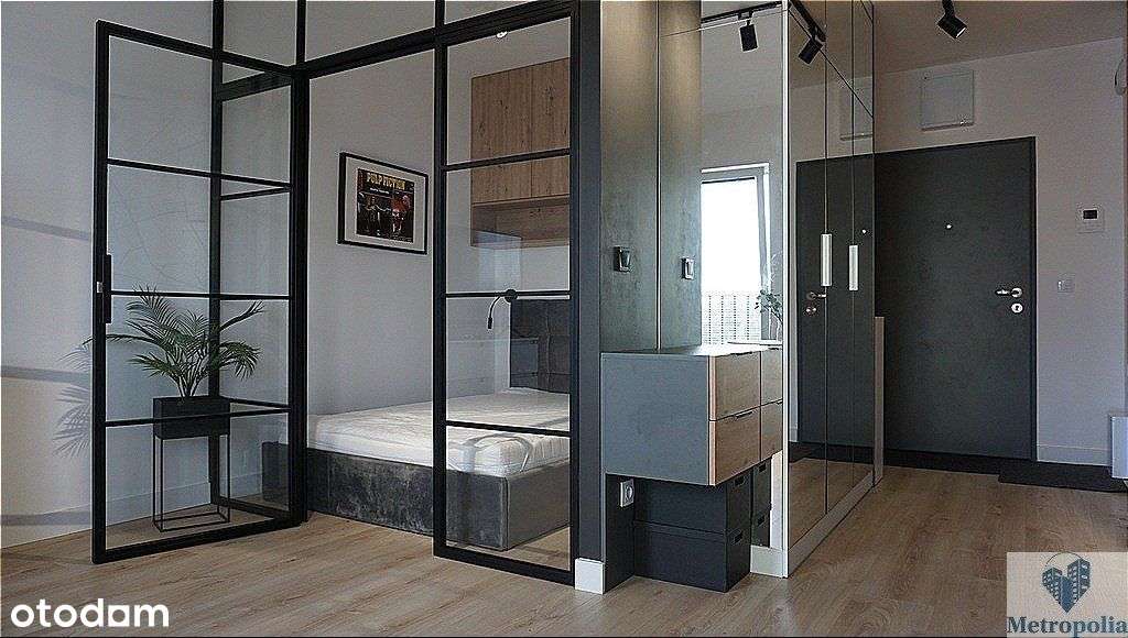 Przytulna kawalerka, blisko Metro i Starówka,-1