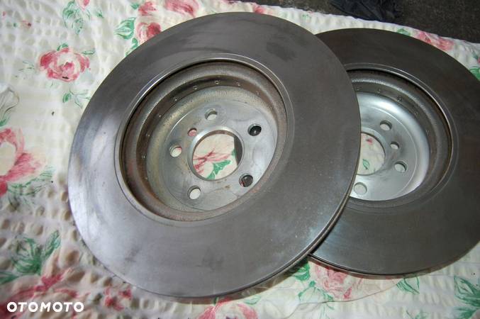 BMW G26 i4 M50 G20 G30 TARCZE TYŁ BREMBO KLOCKI 345MM 7915314 JAK NOWE - 6