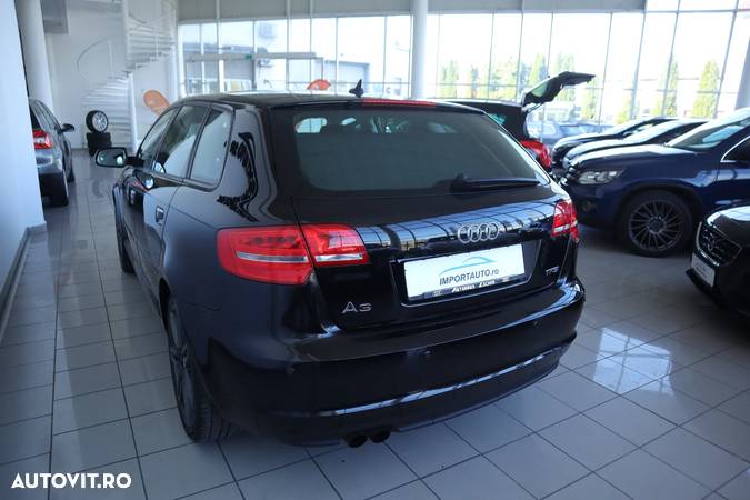 Audi A3 1.4 TFSI Stronic Attraction - 14