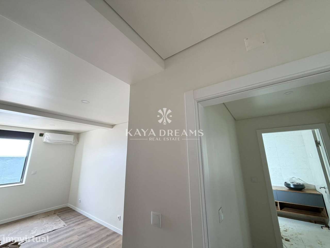 T4 novo com Espaço Exterior em Ramada, Odivelas-16