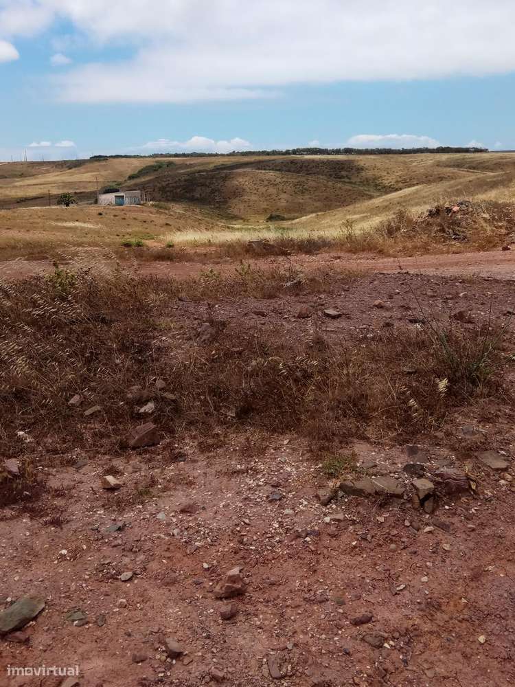 Terreno Rústico Currais Velhos - Vila do Bispo _ 664Lagos V13-28
