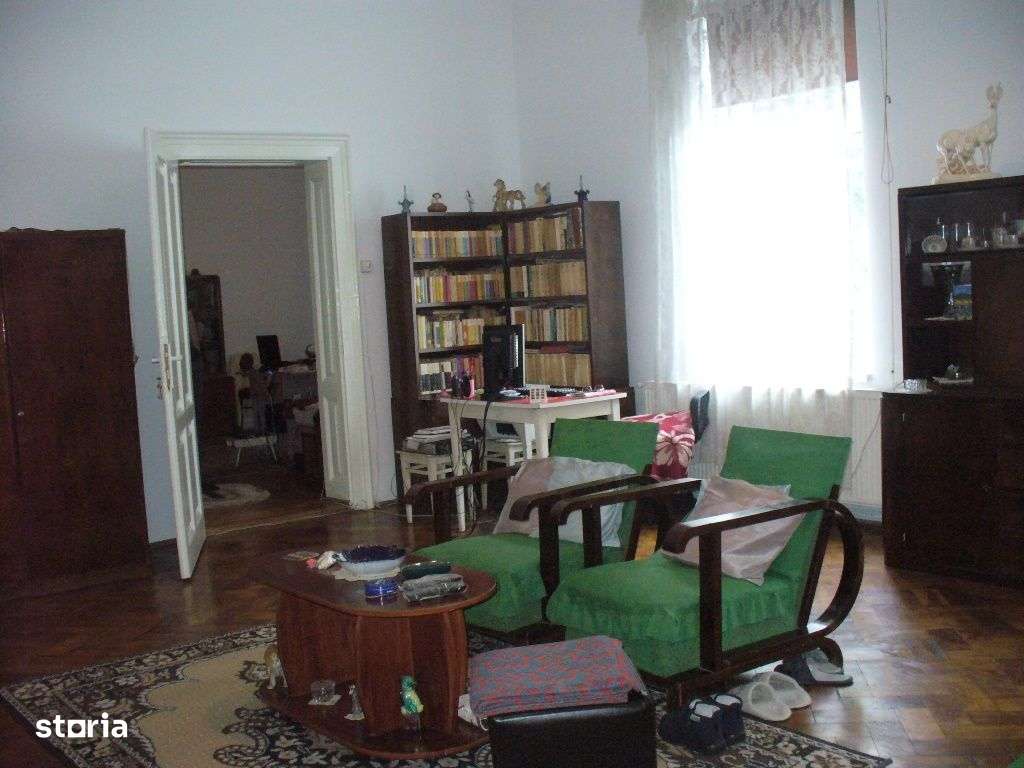 Apartament la casa zona centrala - Imagine principală: 3/13