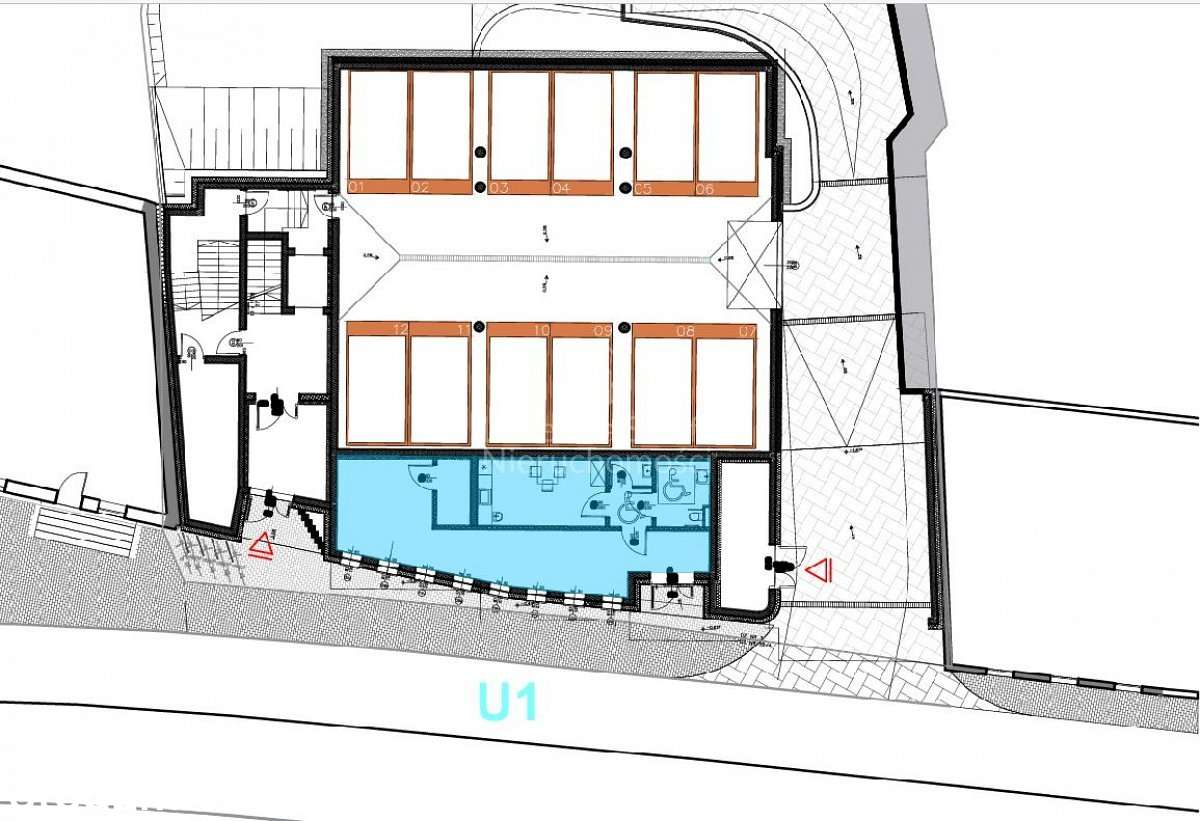 Lokal usługowy do wynajęcia - ul. Biernackiego 15 - Pełny obrazek: 2/2