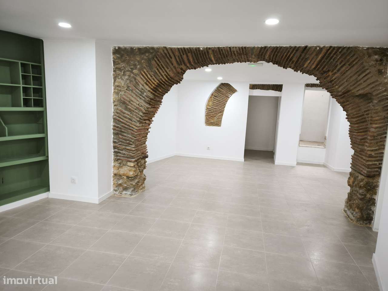 ARRENDAMENTO LOJA ALMADA - Grande imagem: 3/7