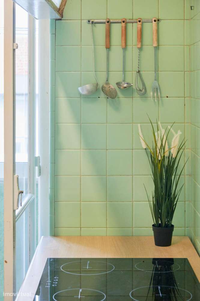 Quarto - localizado em Restelo Lisbon - Grande imagem: 4/29