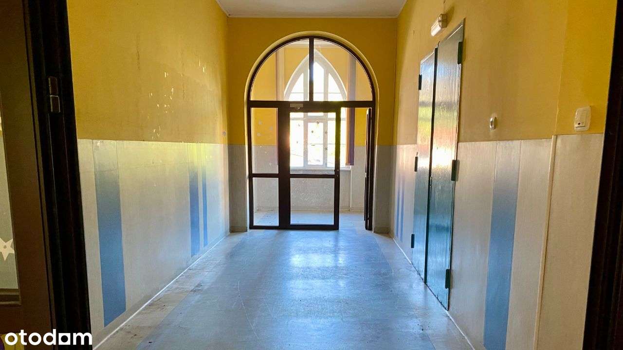 Nieruchomość idealna na szkołę, przychodnię, apartamenty-4