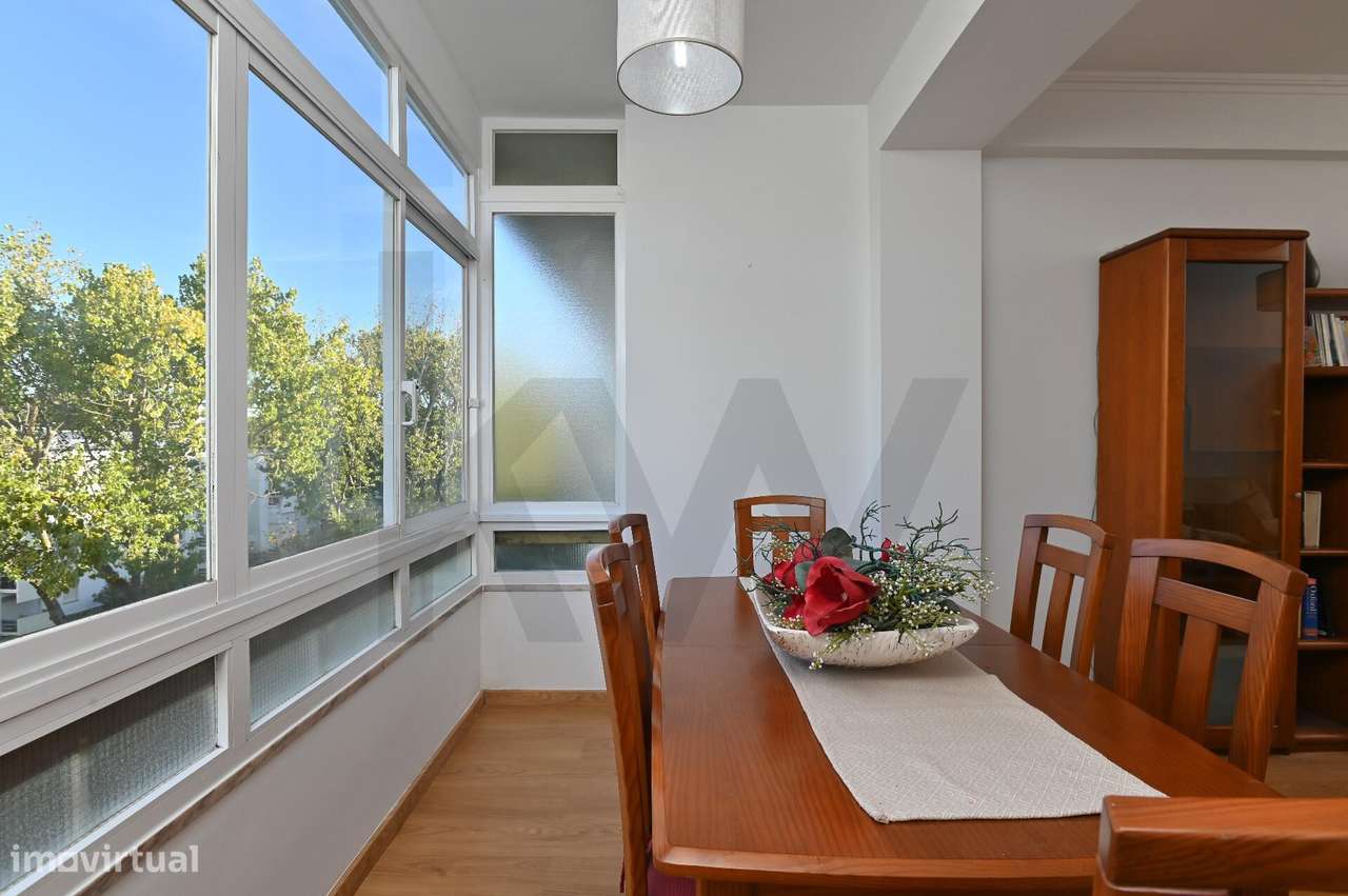 T2 em Oeiras na Rua António Sérgio - Grande imagem: 4/21