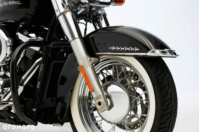Harley-Davidson Softail Deluxe - 8