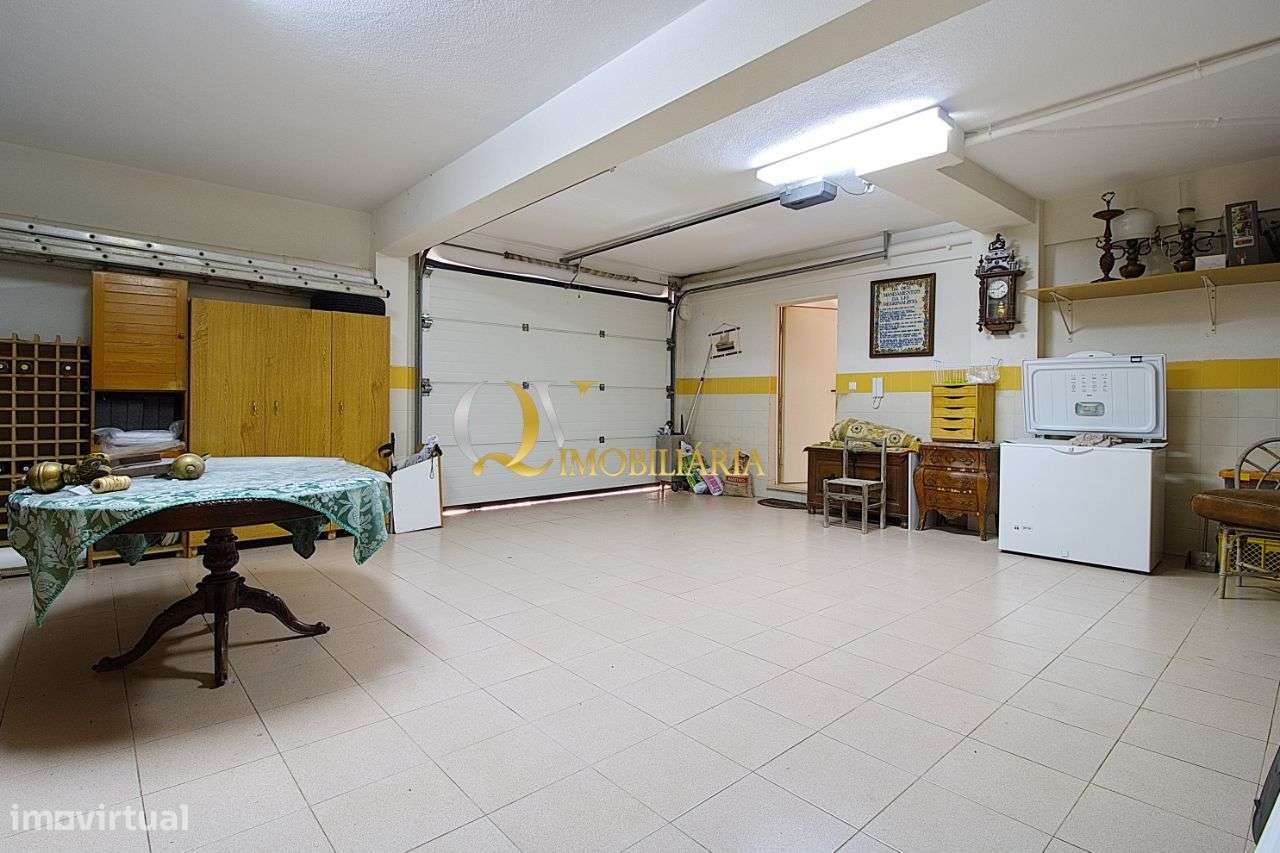 Excelente Moradia V4 para venda sita nos Jardins da Parede-9