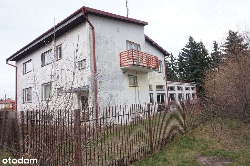 Dom magazyn Łomianki-0