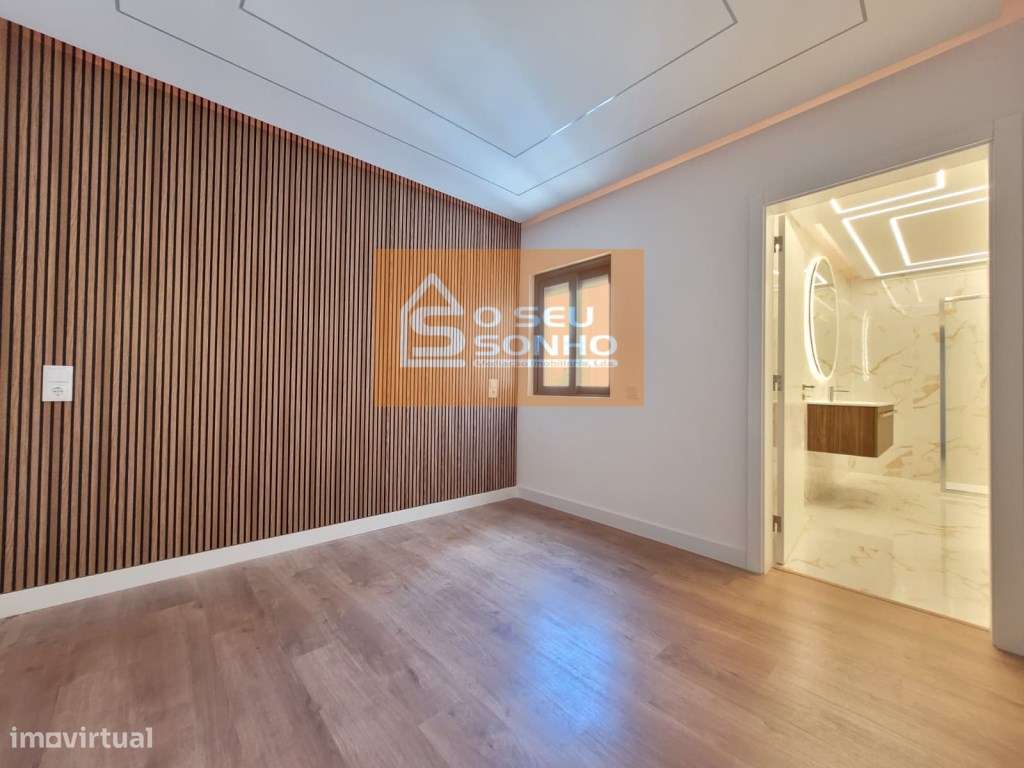Apartamento T2 na Primeira Linha de Quarteira com Vista Mar-11