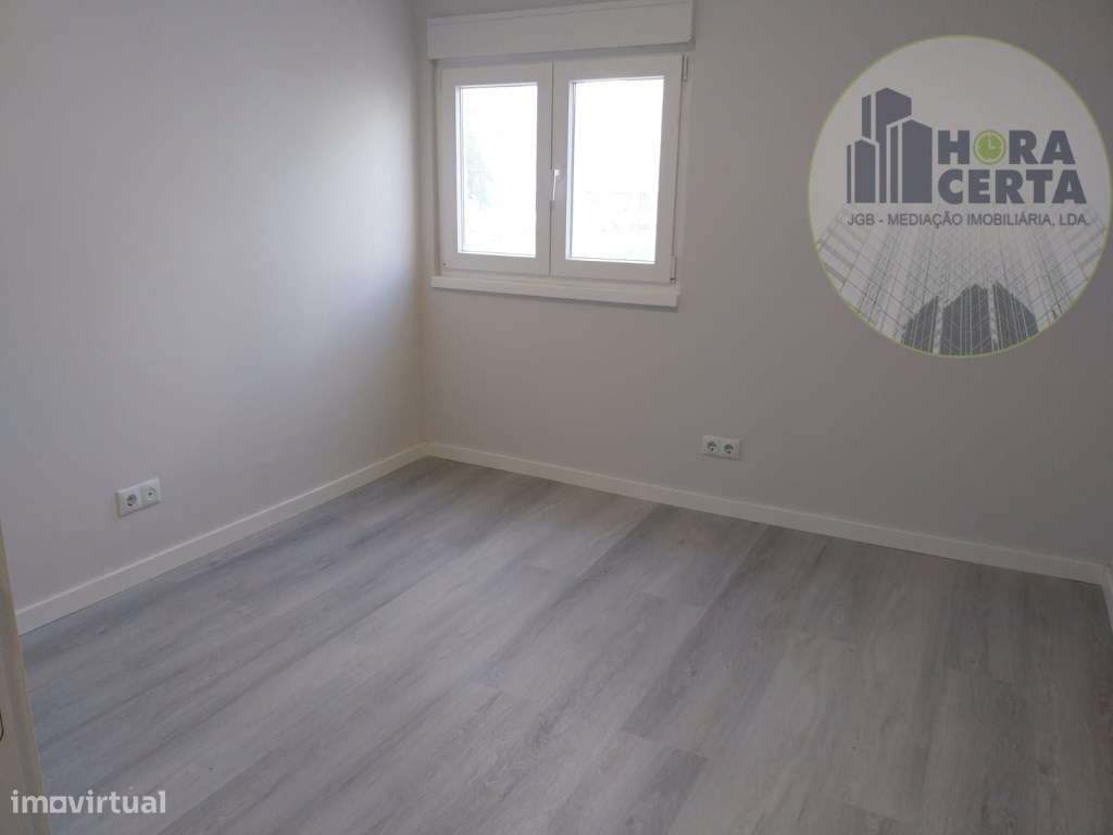 Apartamento T3 Laranjeiro!-16