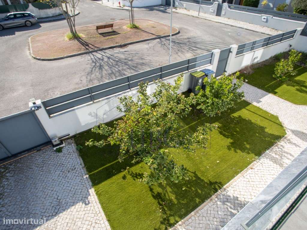 Moradia Para Venda em Brejos de Azeitão-38