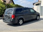 Dodge Grand Caravan - 15