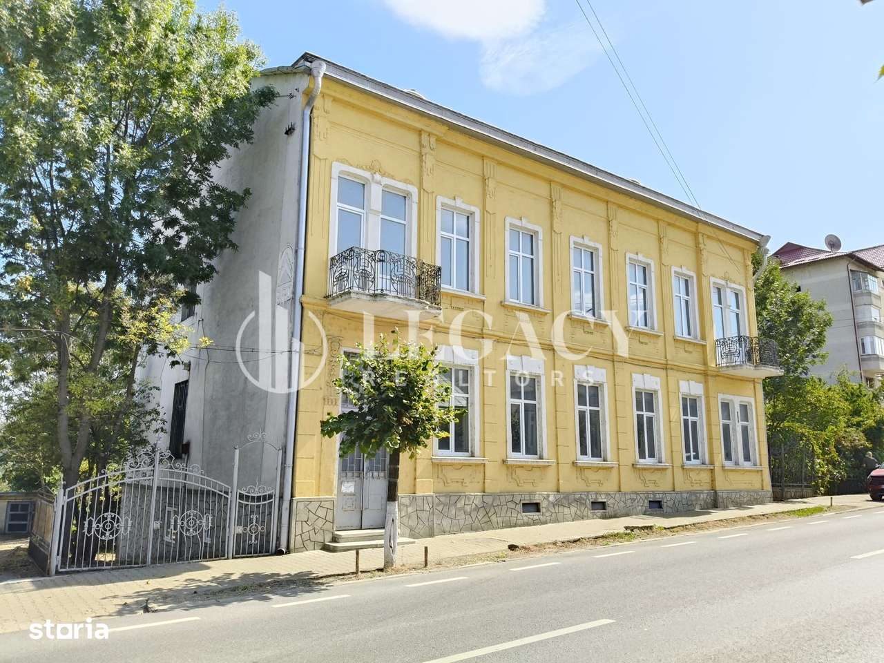 VÂNZARE/SCHIMB CU TEREN  - Clădire interbelică, centru oraș Siret-13