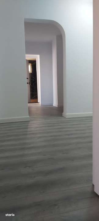 Apartament 3 camere Spiru Haret-METROU-APARATORII-PATRIEI - Imagine principală: 3/12