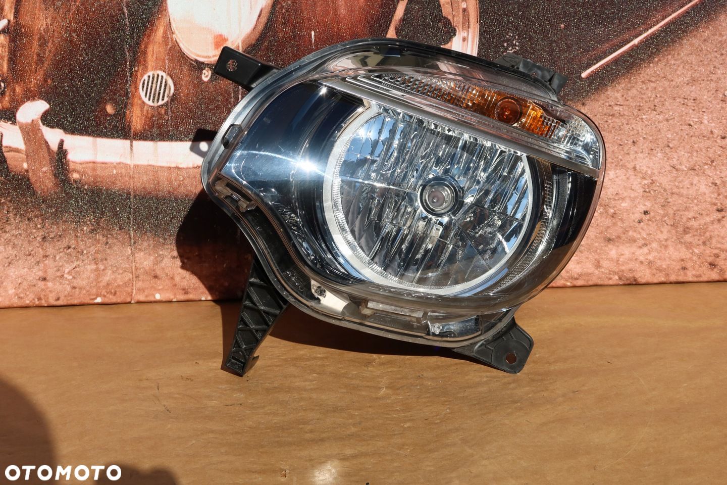 RENAULT TWINGO 3 III 260608792 LEWA LAMPA LAMPY - 1