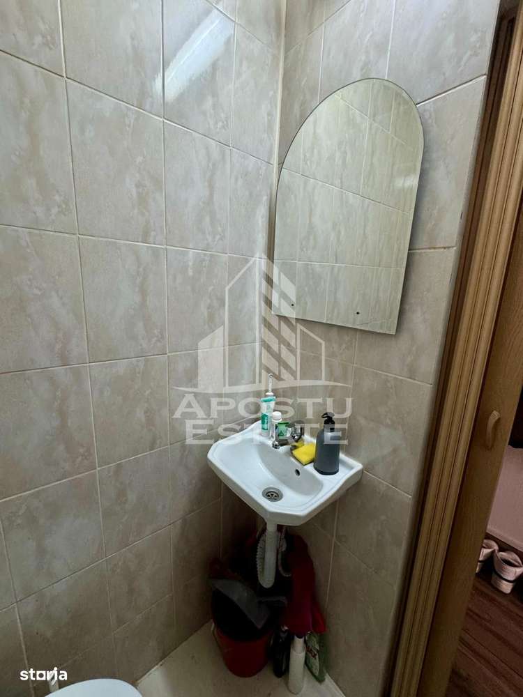 Garsoniera la etaj intermediar, zona Complexul Studentesc - Imagine principală: 4/4