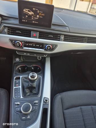 Audi A4 2.0 TDI - 29