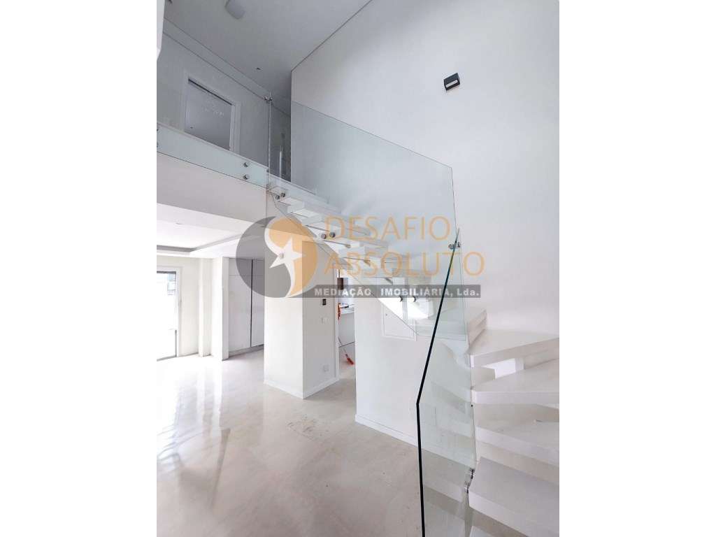 Moradia Isolada Duplex T4, c/ Piscina. Pinhal do General - Fernão F... - Grande imagem: 4/49