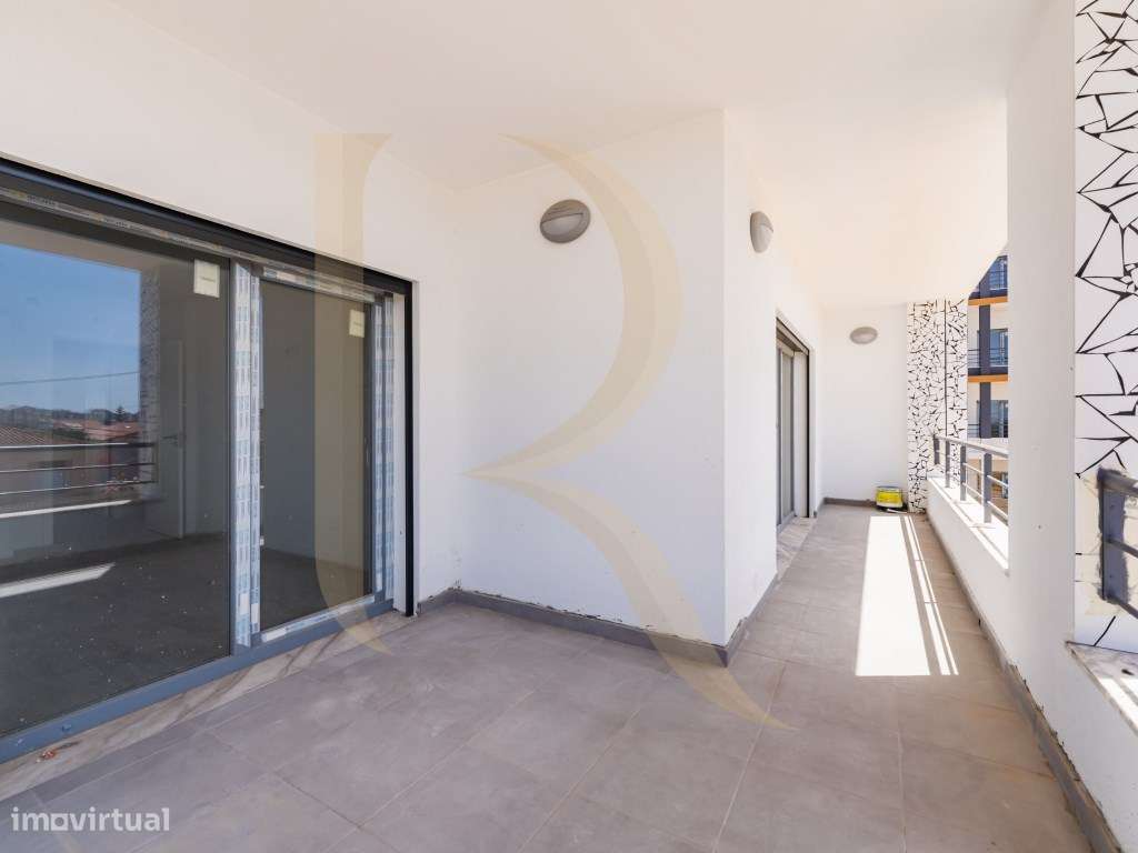 Apartamento T3 com elevador, parqueamento e arrecadação com condomí...-18