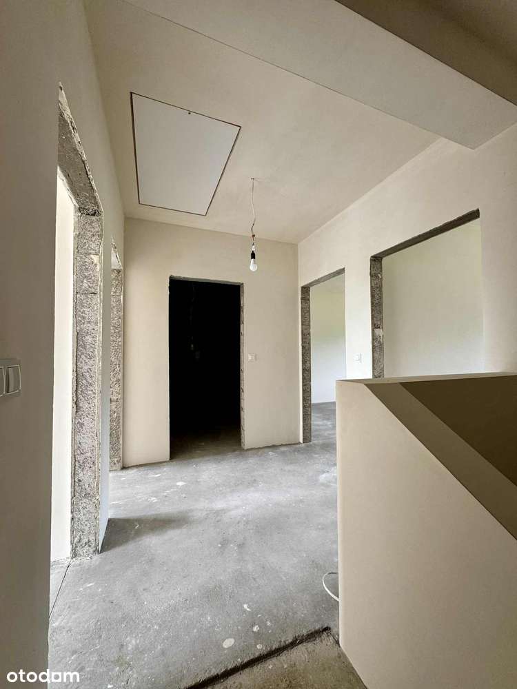 Dom z garażem, z 6 pokojami, blisko lasu i jezior, Smochowice-4