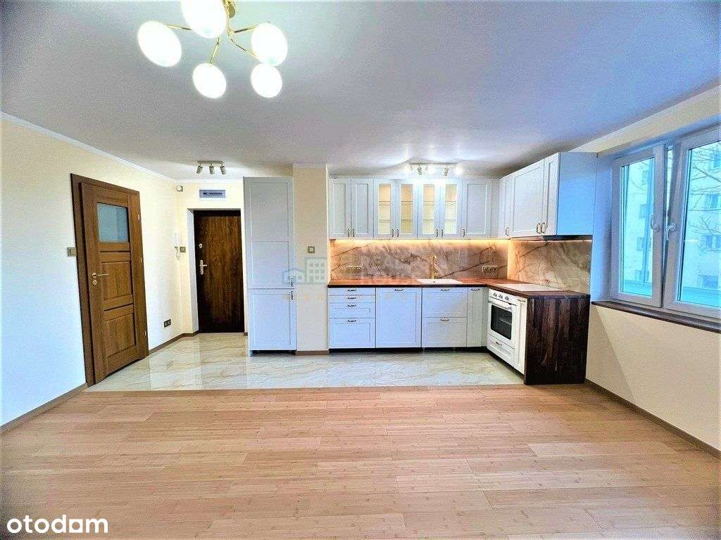 Urocze 3pok. Po Remoncie ul.Blaszana Praga-Północ-3