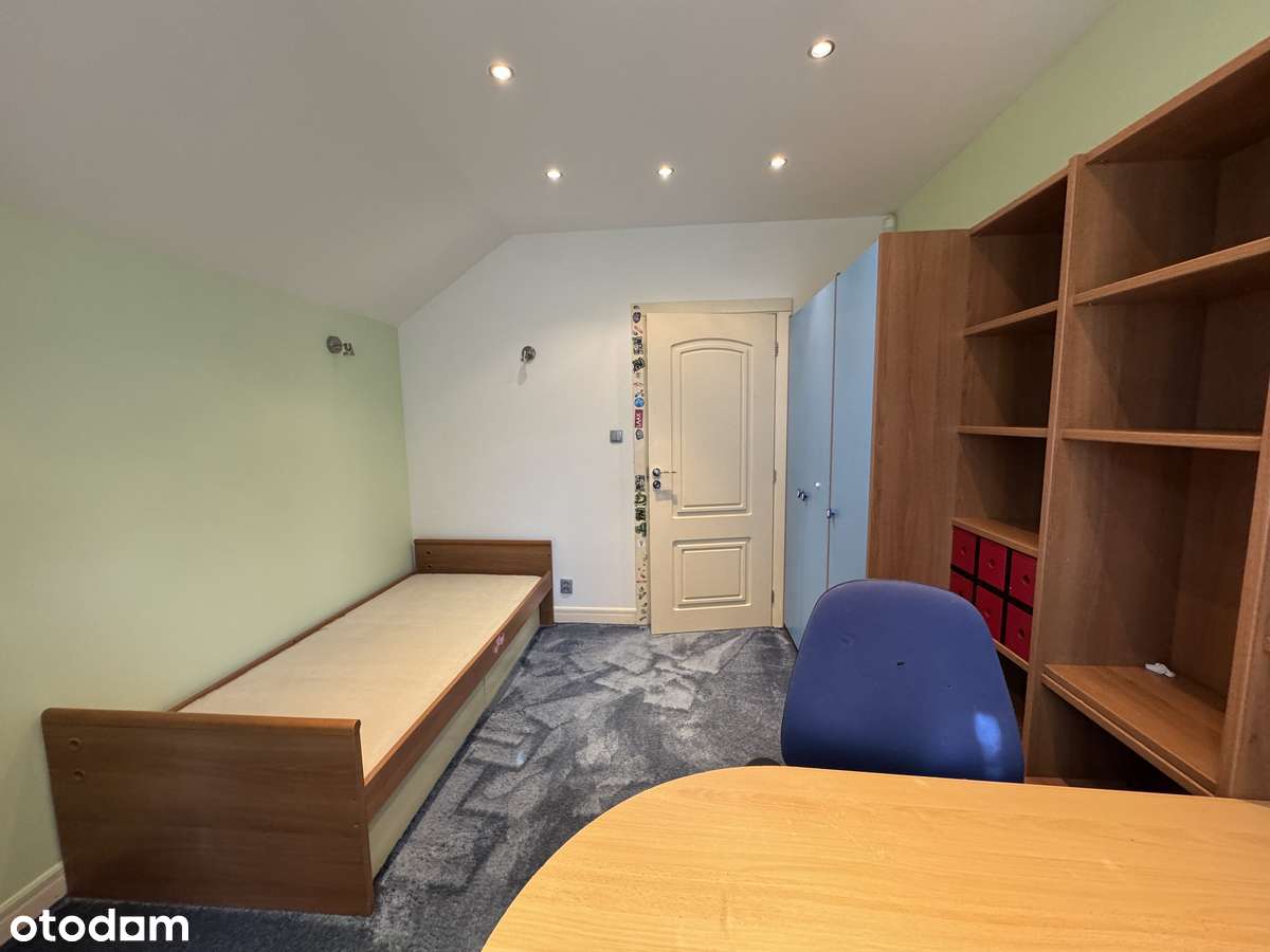 Piękny dom z ogrodem do wynajęcia. Świeżo po remoncie. Nowe meble! - Pełny obrazek: 4/15