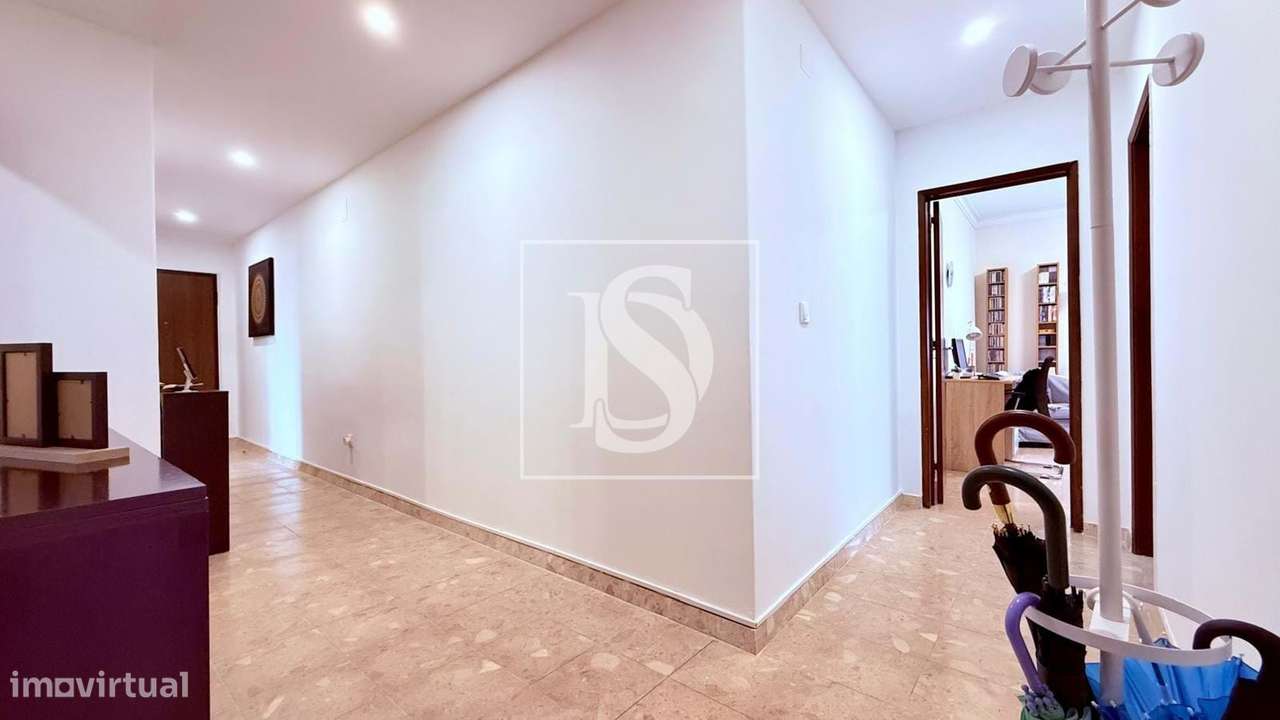 Magnifico T2 Renovado na Baixa da Banheira-20