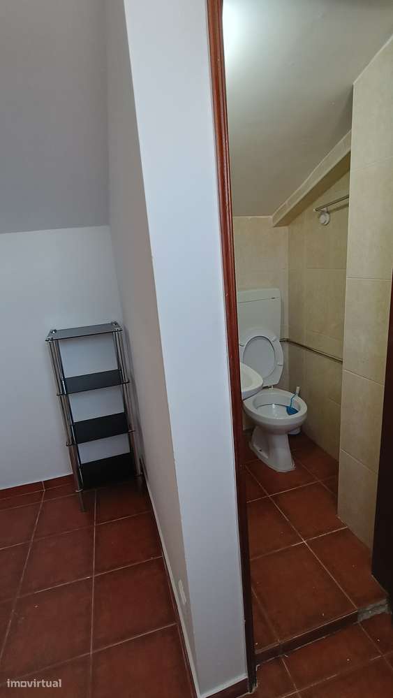 T3 com Arrecadação e Terraço, Pronto a habitar-34
