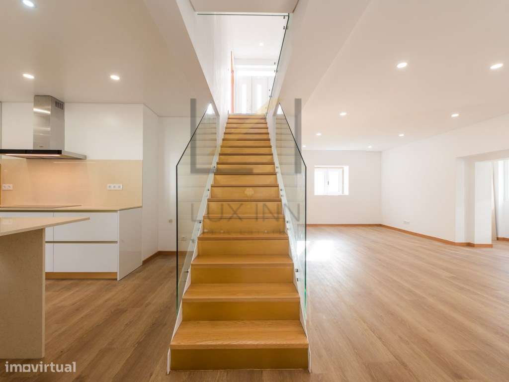 Moradia T5 Recuperada com Piscina, 2 Suítes e Garagem - Lote Isolad...-35