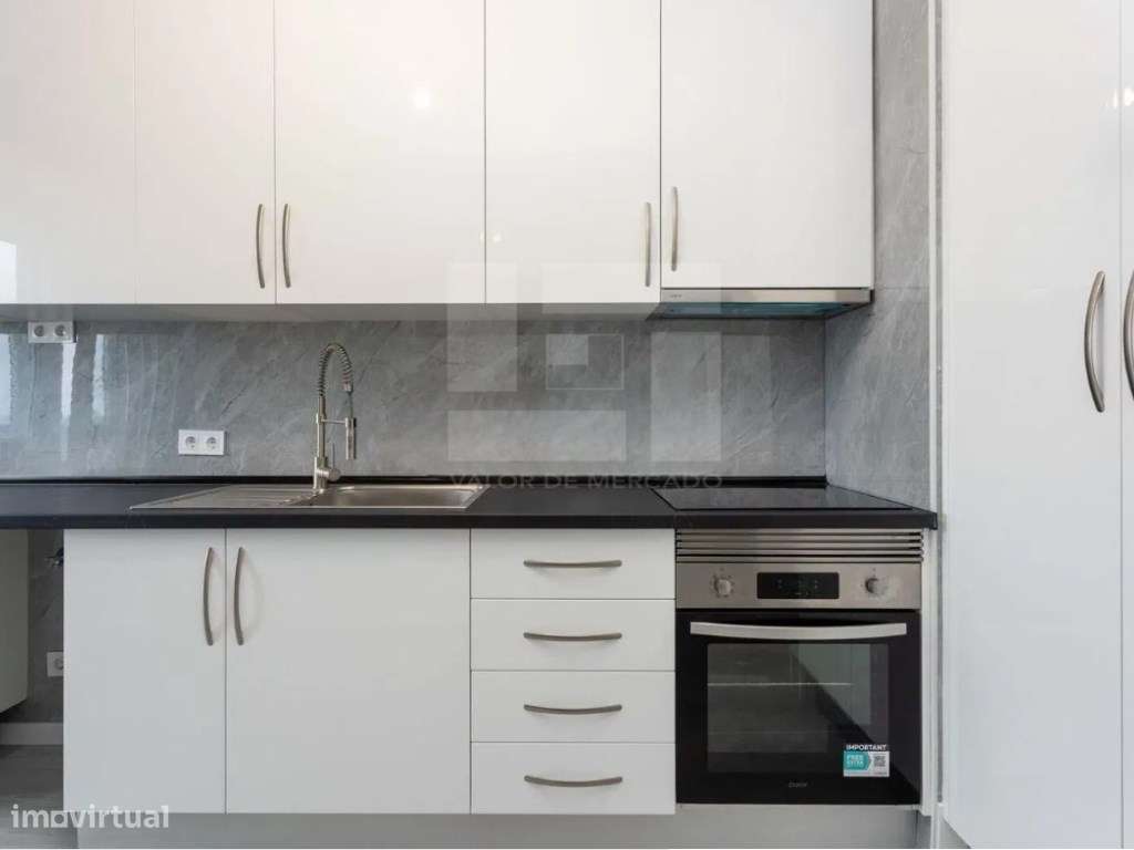 APARTAMENTO T2 - QUARTEIRA-4