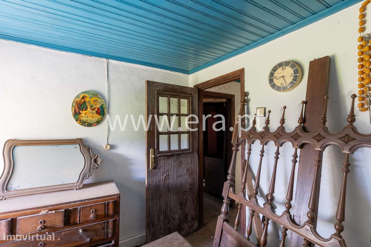Moradia T3 em pedra - Podornelo-12