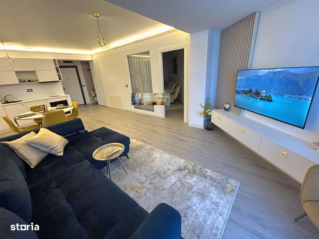 Apartament 2 camere White Titanic Mamaia Nord Vedere Frontala Parcare-2