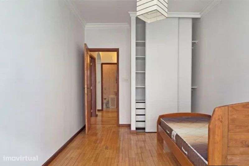 Apartamento T2 Massama - Grande imagem: 4/8