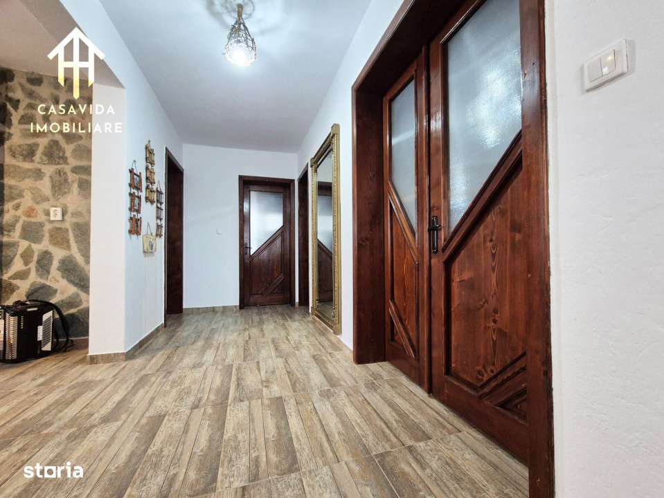 Casa de vanzare in Salbagelu Nou, judetul Caras-Severin - Imagine principală: 5/19