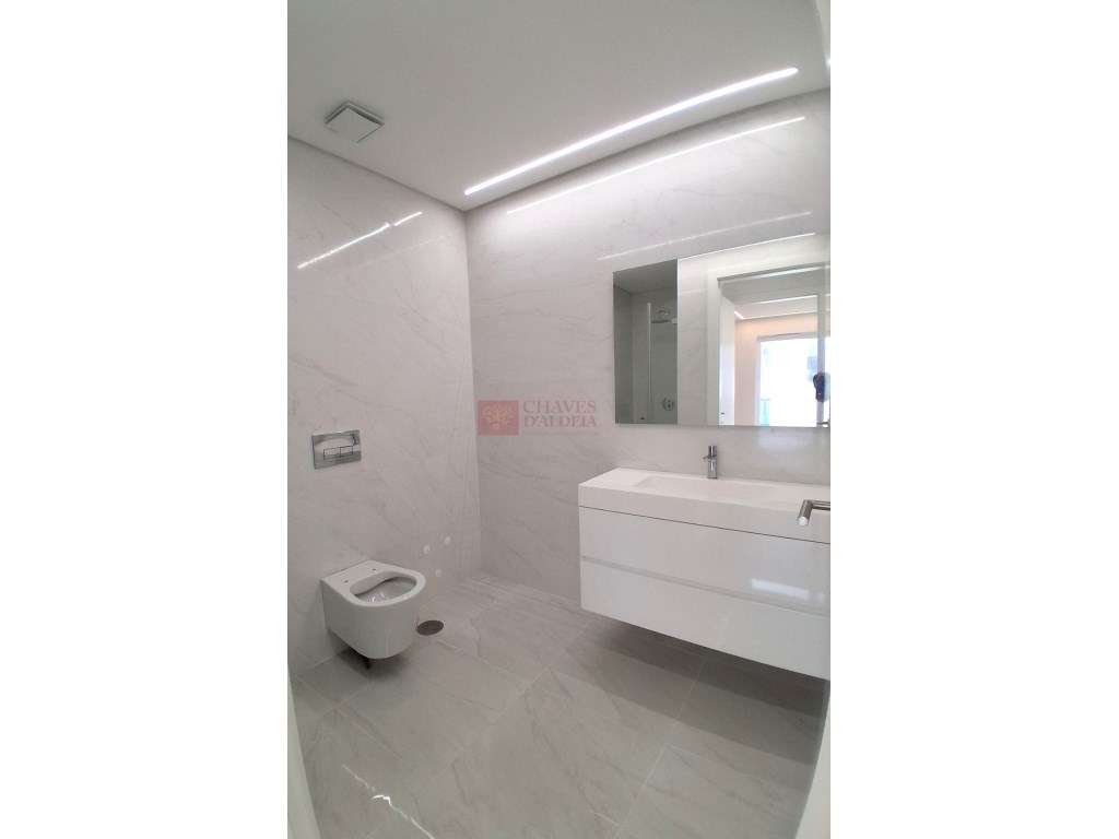 Ericeira - Moradia T4 a estrear - Conforto, Piscina e Vista 180º'-12