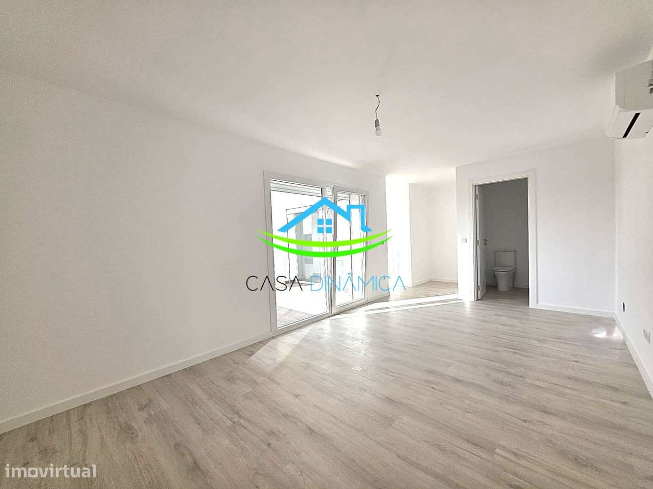 Moradia T4+1 Nova com Garagem Ampla e Jardim – Antuzede, Coimbra-11