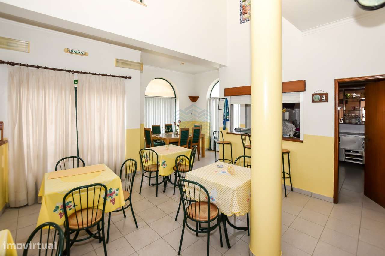 Residencial com 17 Quartos em Videla - Torres Novas-23