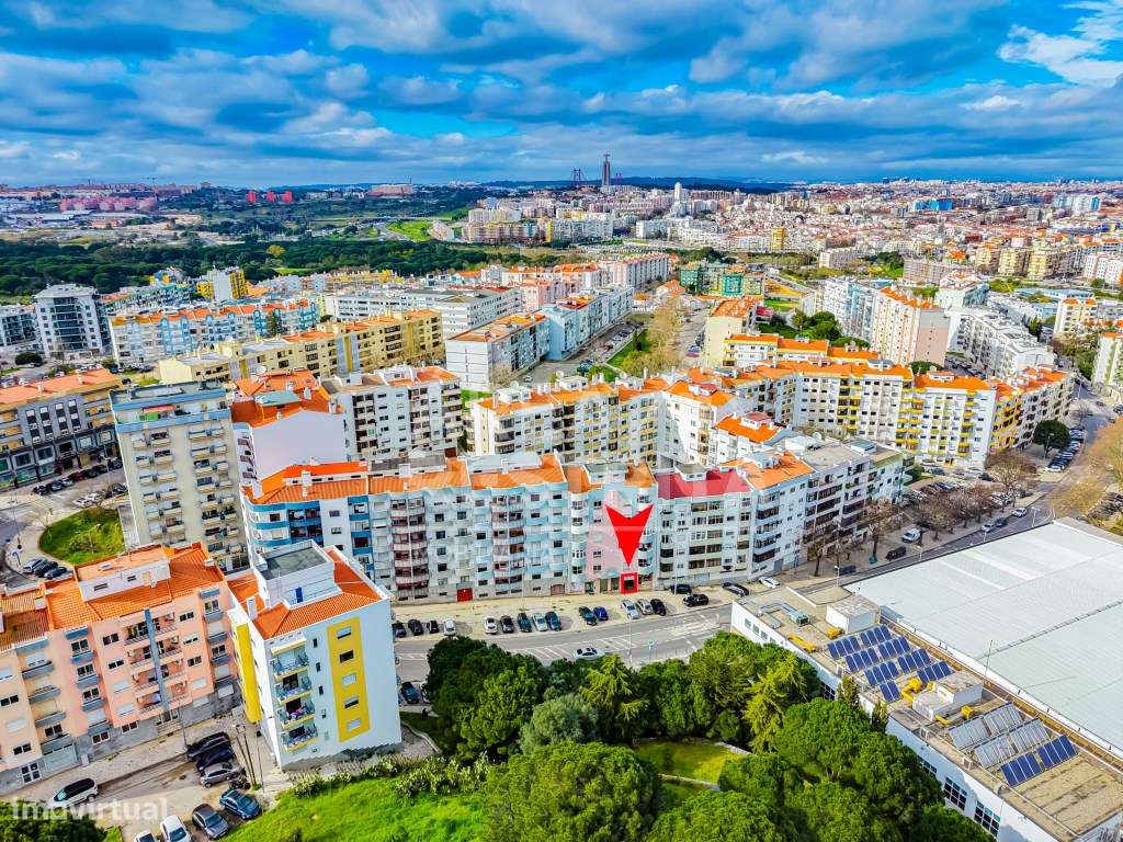Garagem/Arrecadação com 31,5 m2 no Feijó (Almada) - Grande imagem: 4/20