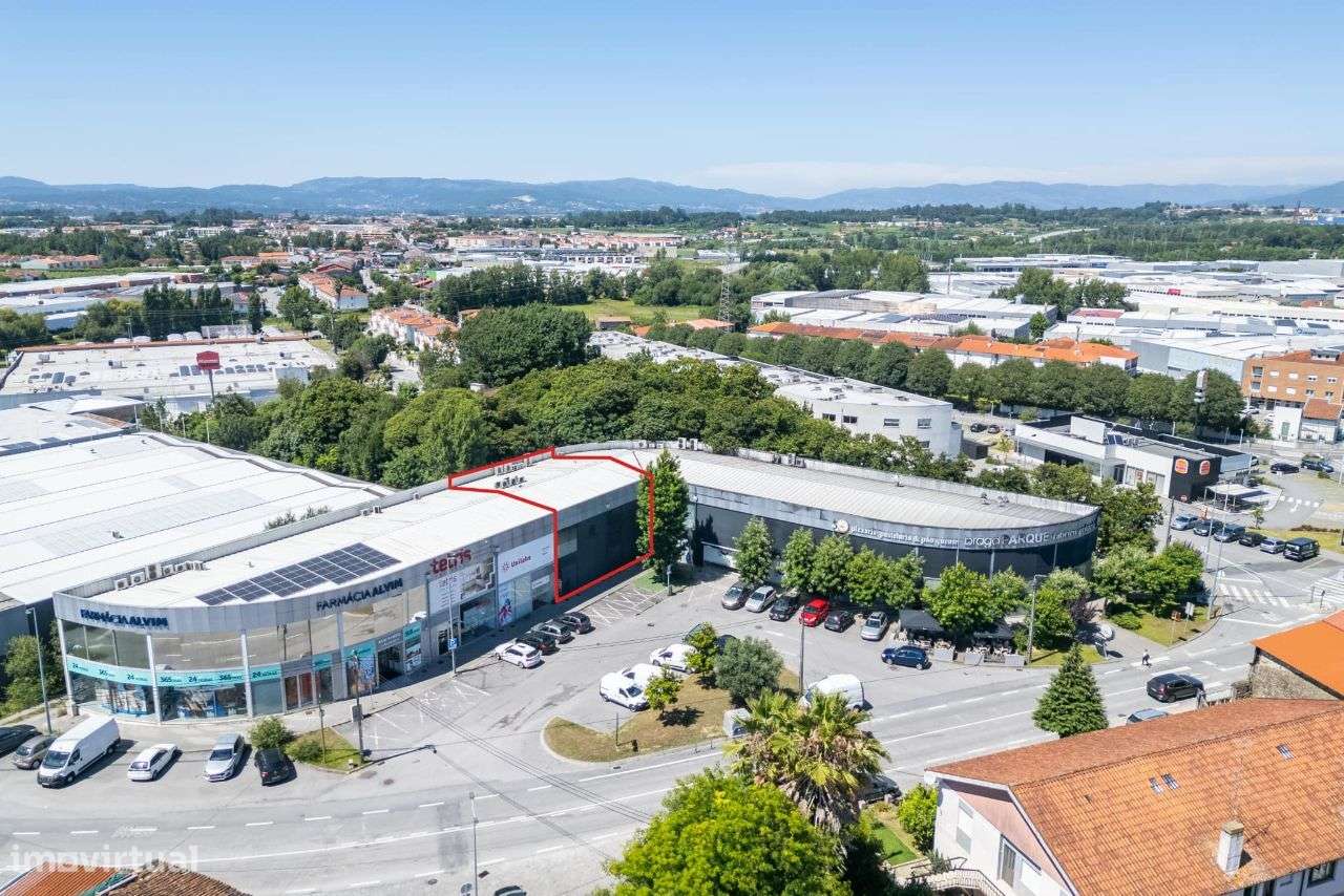 Escritório Premium em Braga – Totalmente Equipado e Mobilado - Grande imagem: 2/23