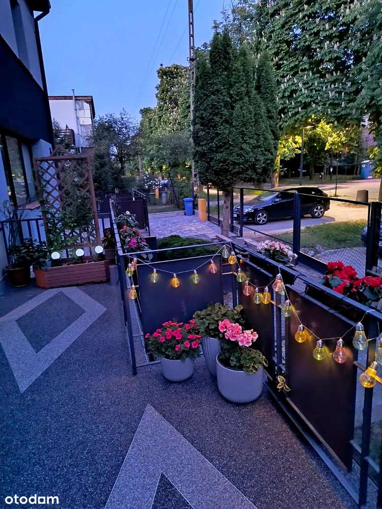 Wyjątkowa Działka 693m²! Bliźniak 139m² do Metamorfozy – Sikawa.-10