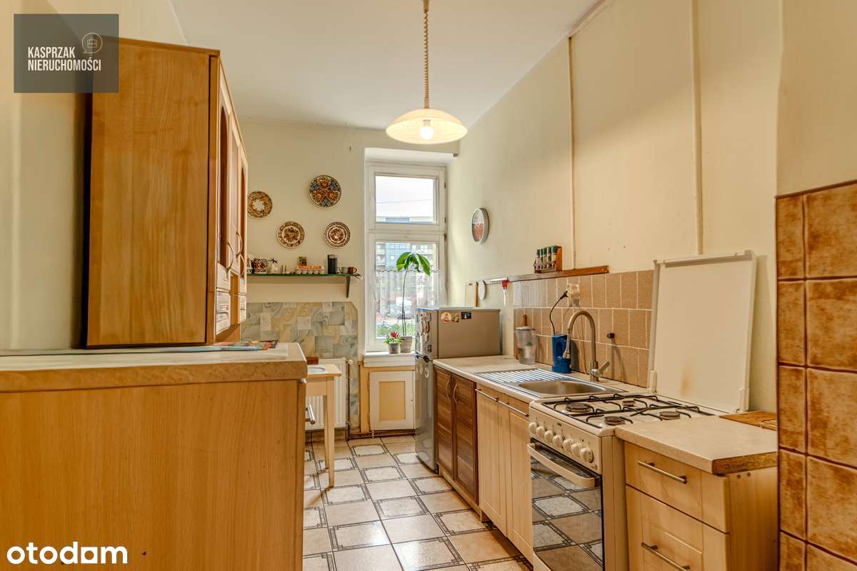 Piękna kamienica - trzy pokoje z balkonem - 5 min spacerem do Odry-10