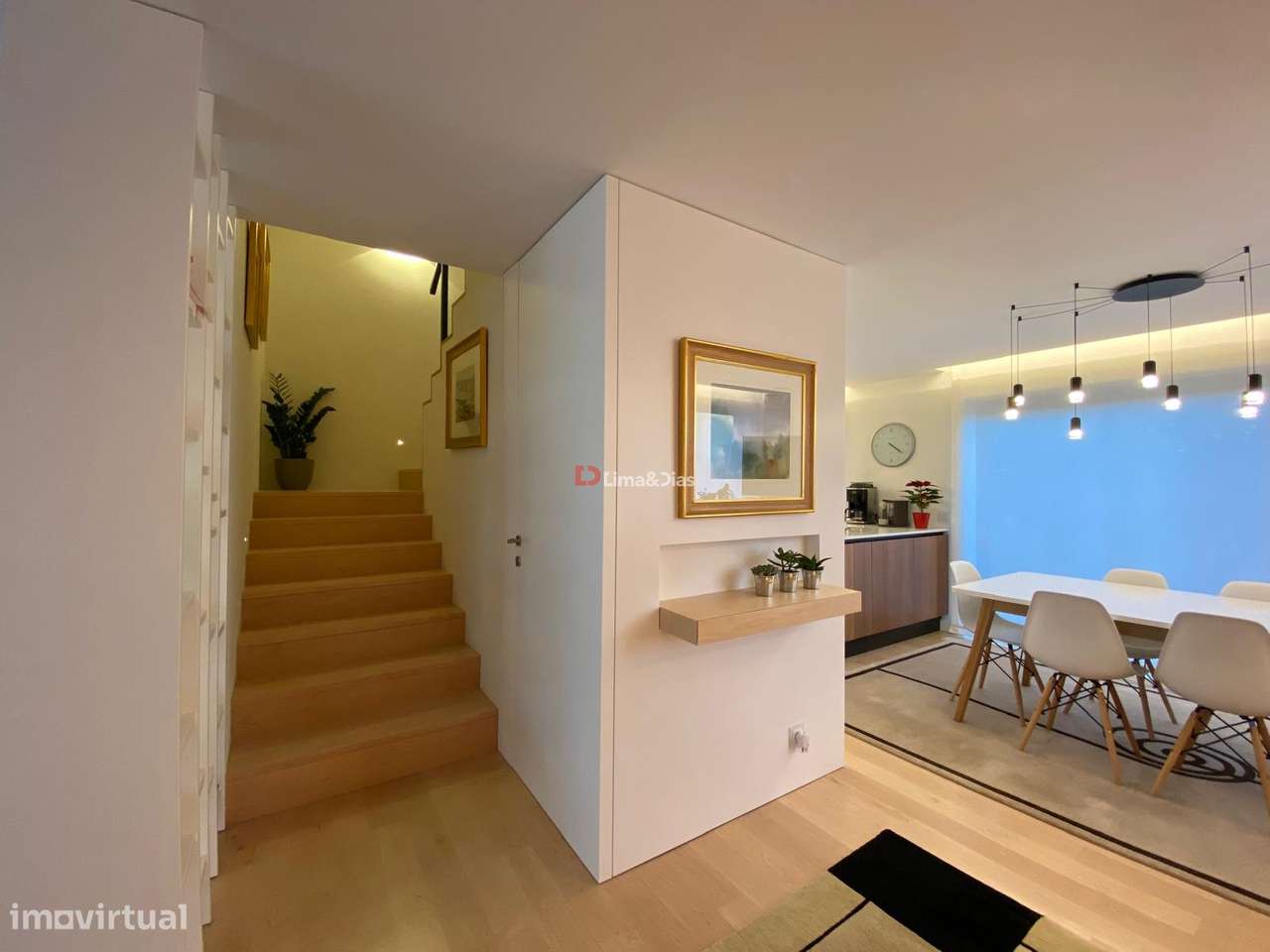 Moradia de Luxo T-3 à praia da Madalena-29