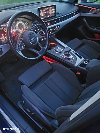 Audi A4 2.0 TDI Sport S tronic - 17