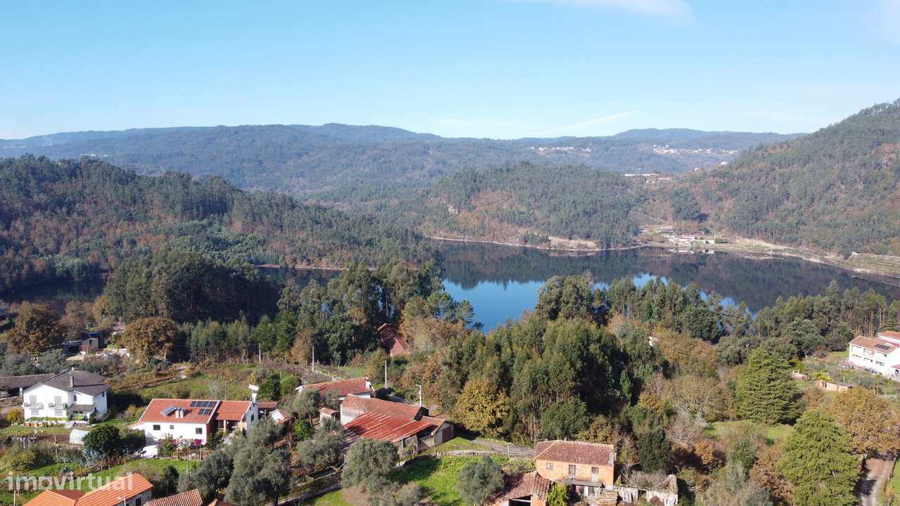 Moradia, granito p/recuperar – Oliveira de Frades-33