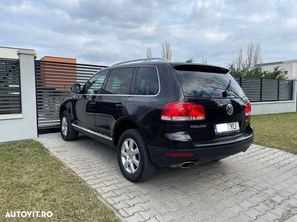 Volkswagen Touareg 3.0 V6 TDI DPF Aut. - 2