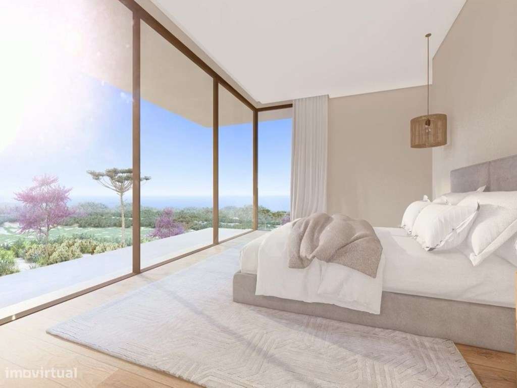 Moradia T3 com Piscina e Vista Mar num Resort Premium-7