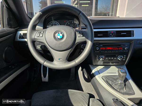 BMW 320 d Coupe - 14