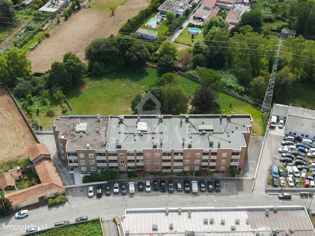 APARTAMENTO T3 SERZEDO-22